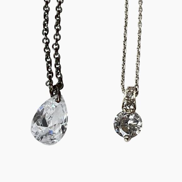 Rhinestone Pendant Necklace Lot 7 Gold And Silver Tone Wearable Delicate Sparkly - Picture 6 of 12